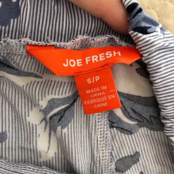 flower pattern shorts - Picture 3 of 3